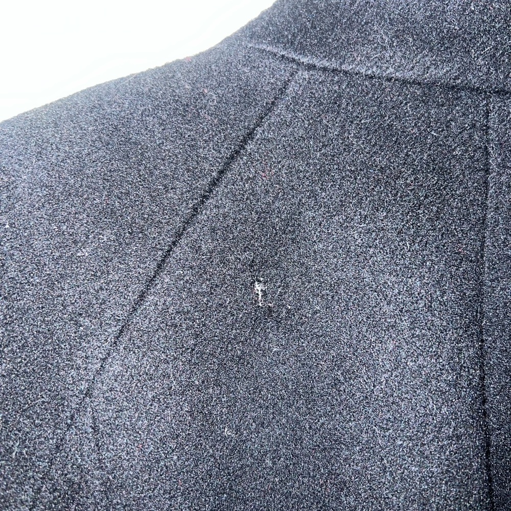 Vintage Leslie Fay Wool Coat Womens Size 8 Black Made in USA Velvet Cuffs DEFECT - Picture 5 of 6